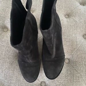 Rag and Bone size 36 booties